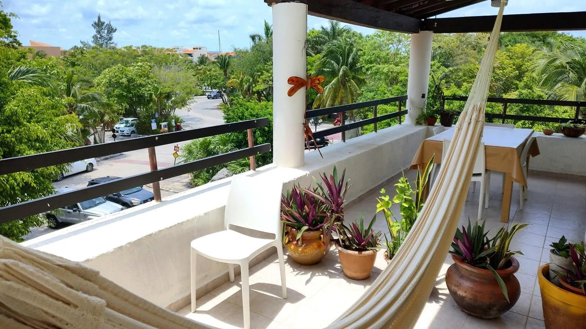 Homestay Private Rooms In A Hotel-Type Apartment - Super Located Puerto Aventuras